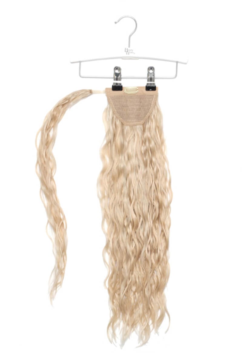 20 Invisi®-Ponytail Beach Wave - LA Blonde"