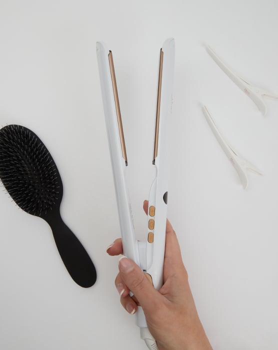 Beauty Works Straightener