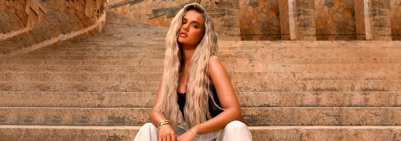 Molly-Mae Summer Lookbook: Day-To-Night Summer Night Waves